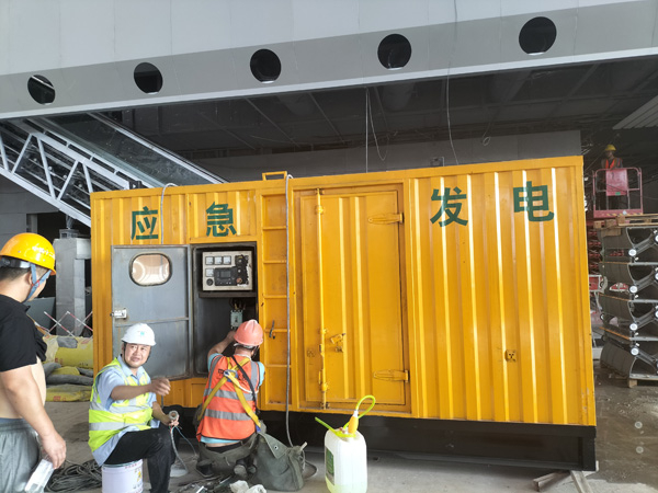 玉溪怎样判断空气滤清器是否需要更换？